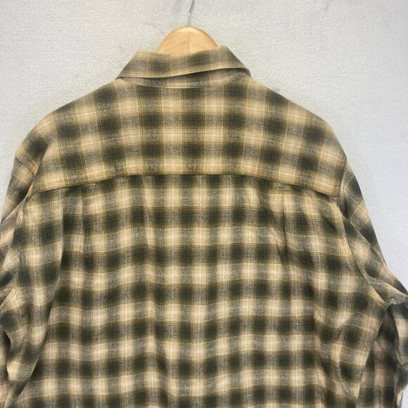 Woolrich Flannel Shirt Mens Size Large Green Tan Plaid Chest Pockets Cabincore - Picture 10 of 11